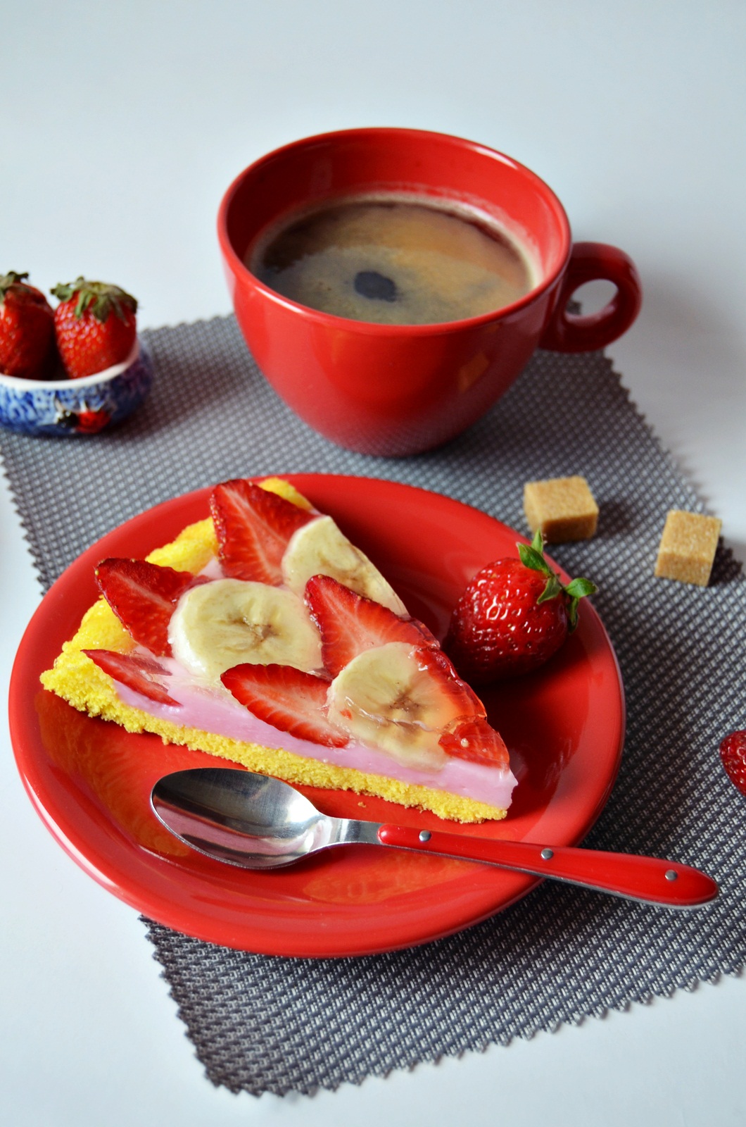 Tarta cu budinca si fructe reteta de desert de casa delicios