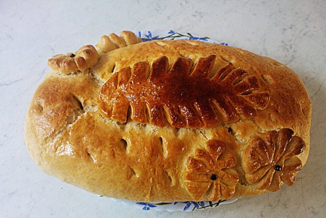 Pirog (placinta umpluta cu carne de curcan)