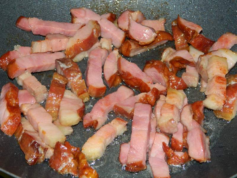 Cartofi noi cu bacon