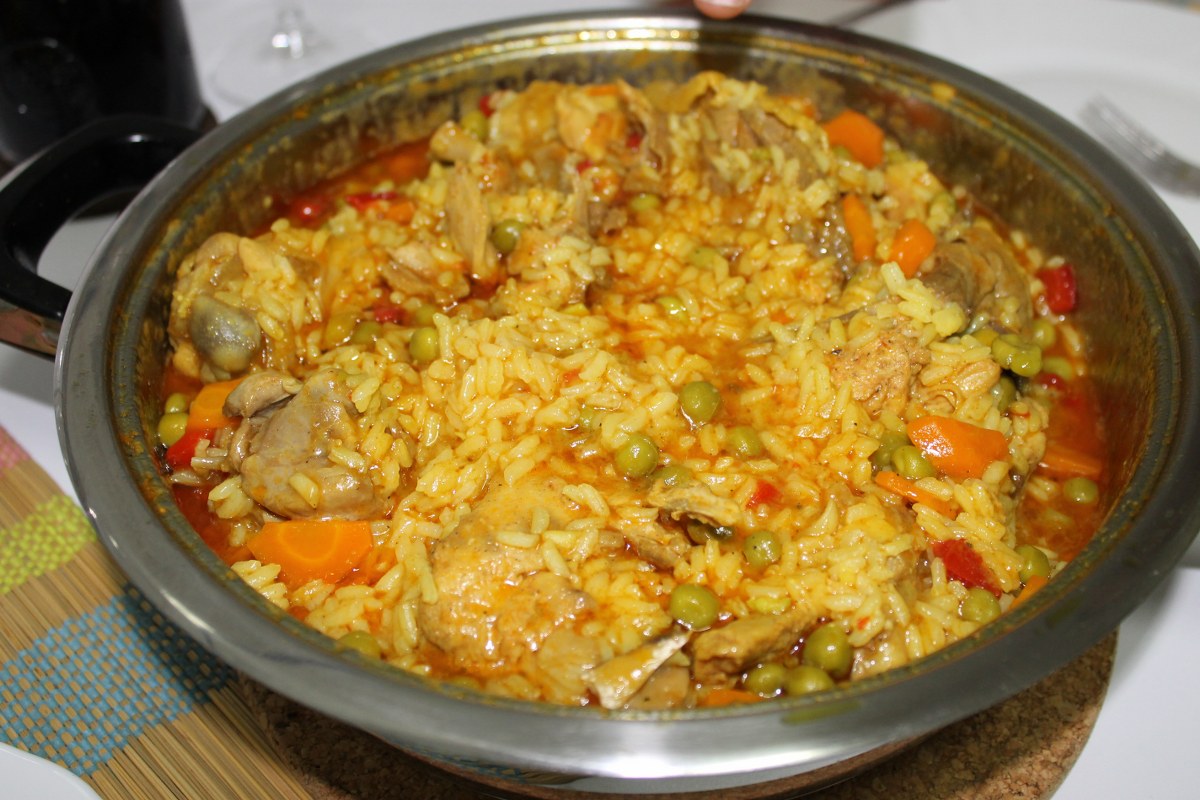 Paella de pui