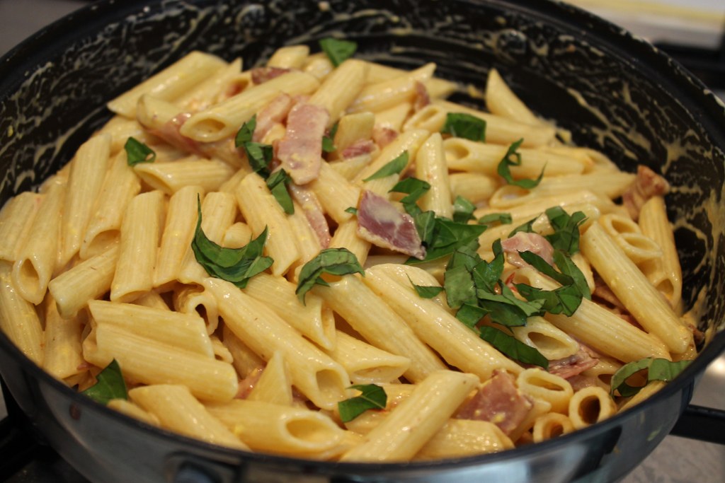 Paste carbonara reinventate