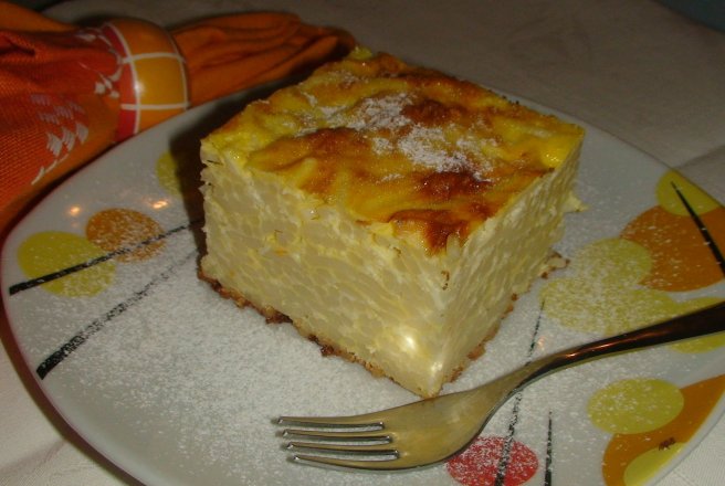 Desert budinca de spaghete cu branza