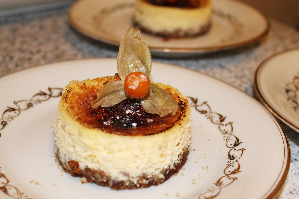 Cheesecake de vanilie sub forma de créme brûlée