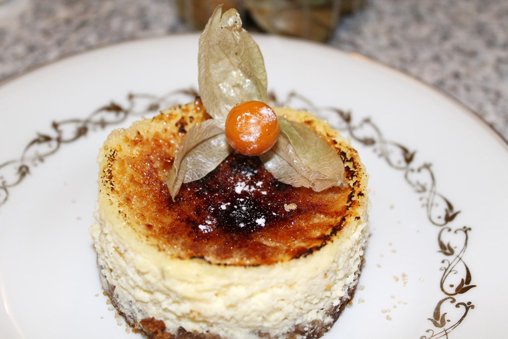 Cheesecake de vanilie sub forma de créme brûlée