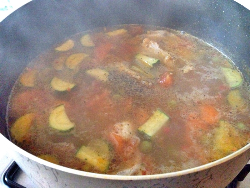 Ciorba de pui a la grec cu legume