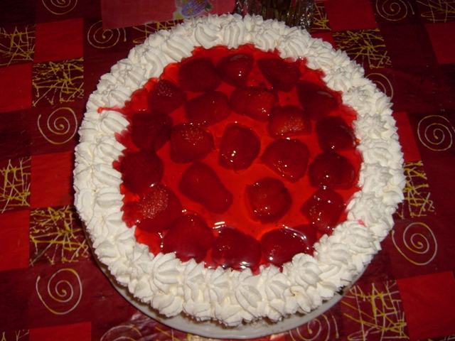 Tarta cu capsuni