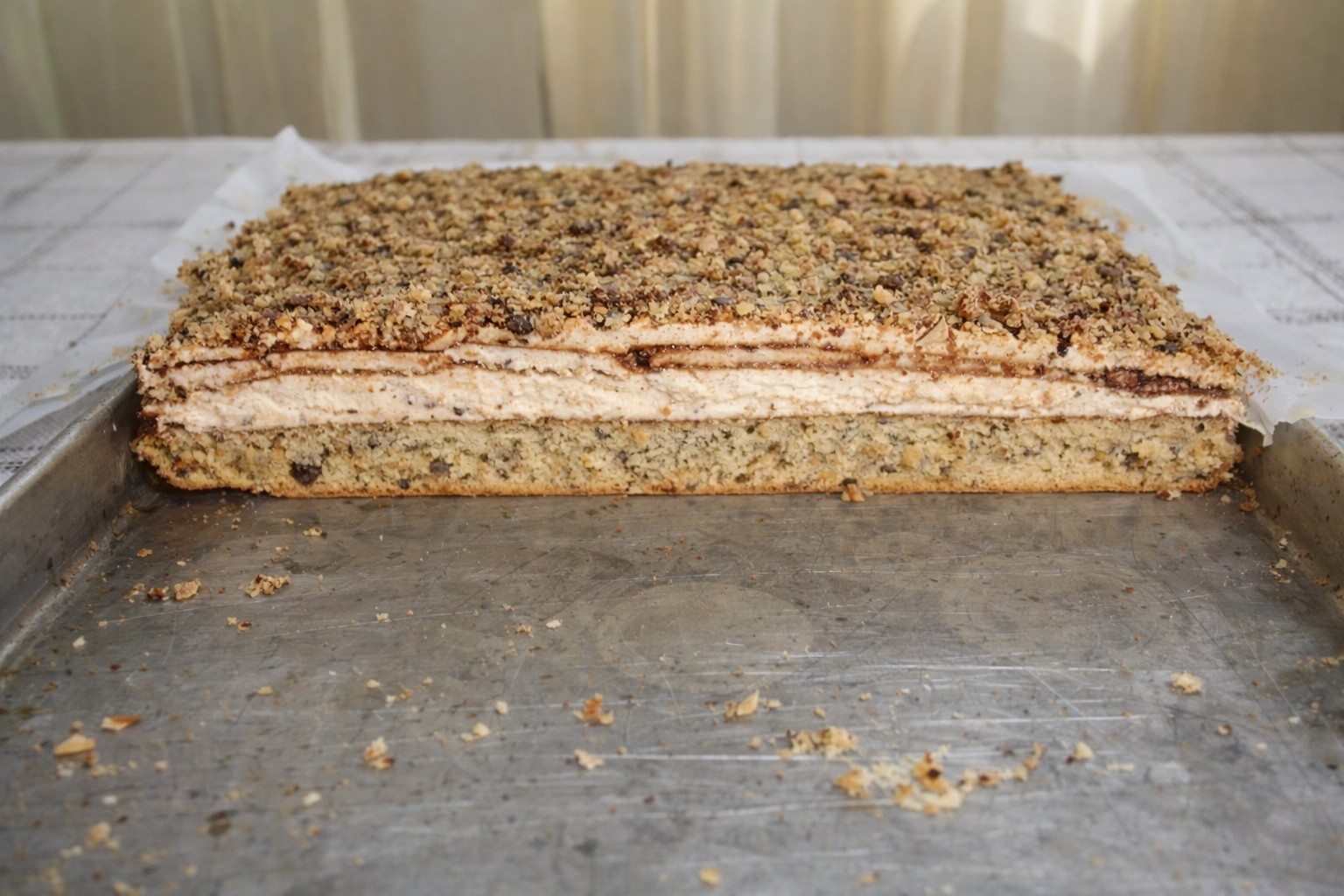 Desert prajitura cu nuca si caramel