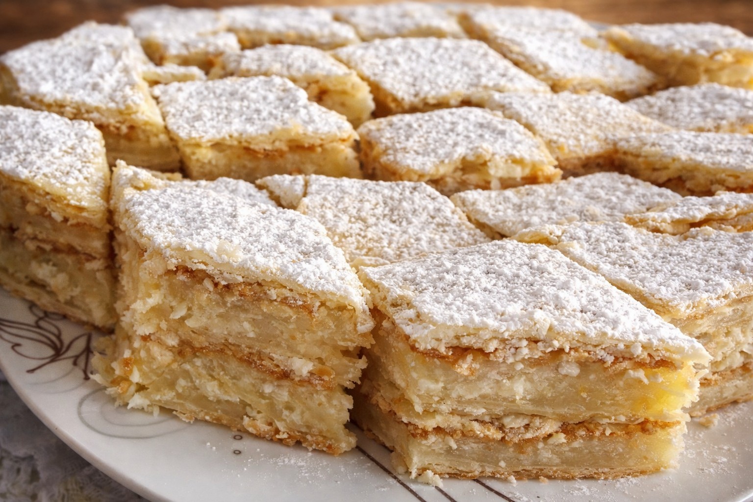 Prajitura cu foi si crema de gris cu lamaie (de post)