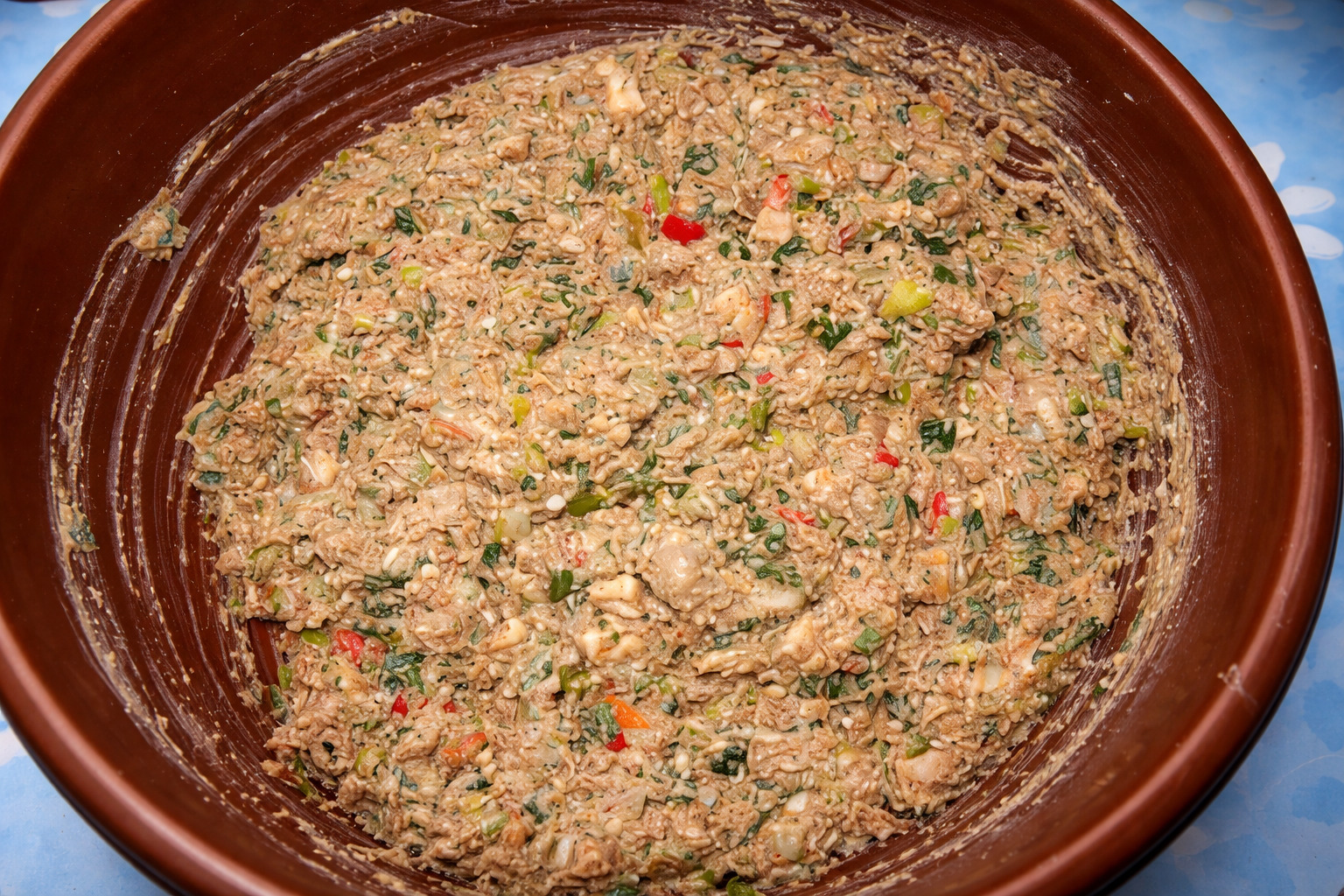 Aperitiv drob de pui in aluat de foietaj