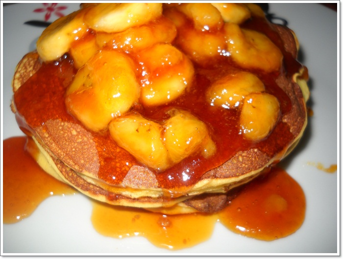 Pancakes cu banane