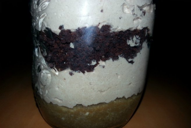 Cheesecake cu crema de mascarpone si nutella (in a jar)