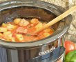 Gulas de porc la slow cooker Crock-Pot-5