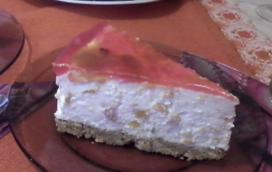 Cheesecake cu piersici