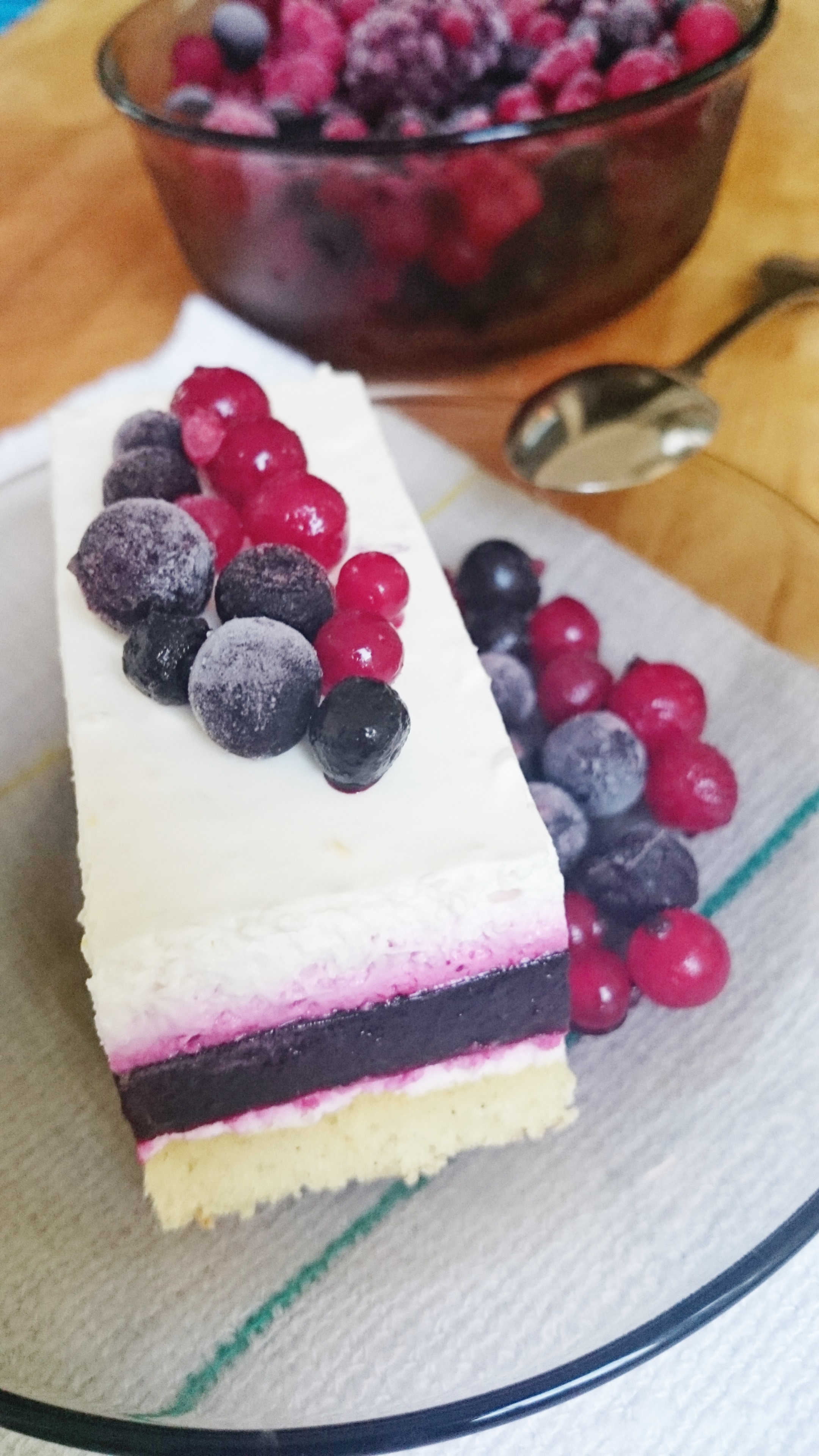 Prajitura cu jeleu si mousse de mascarpone