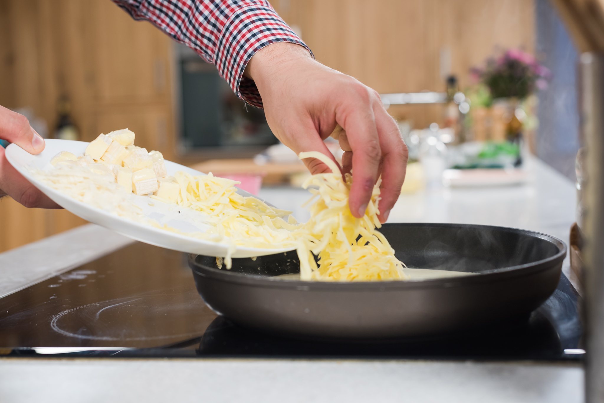 Tagliatelle con spinaci e quattro formaggi - Delaco