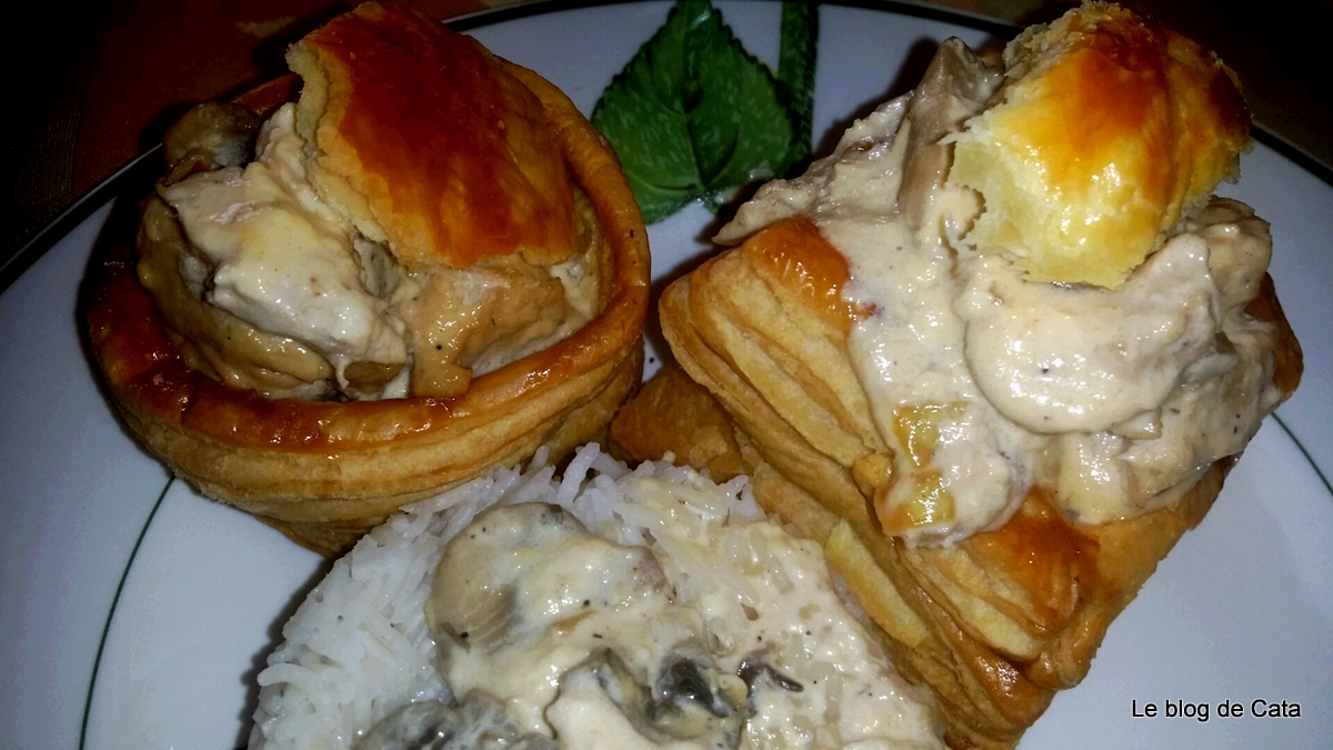 Vol-au-vent cu pui și ciuperci