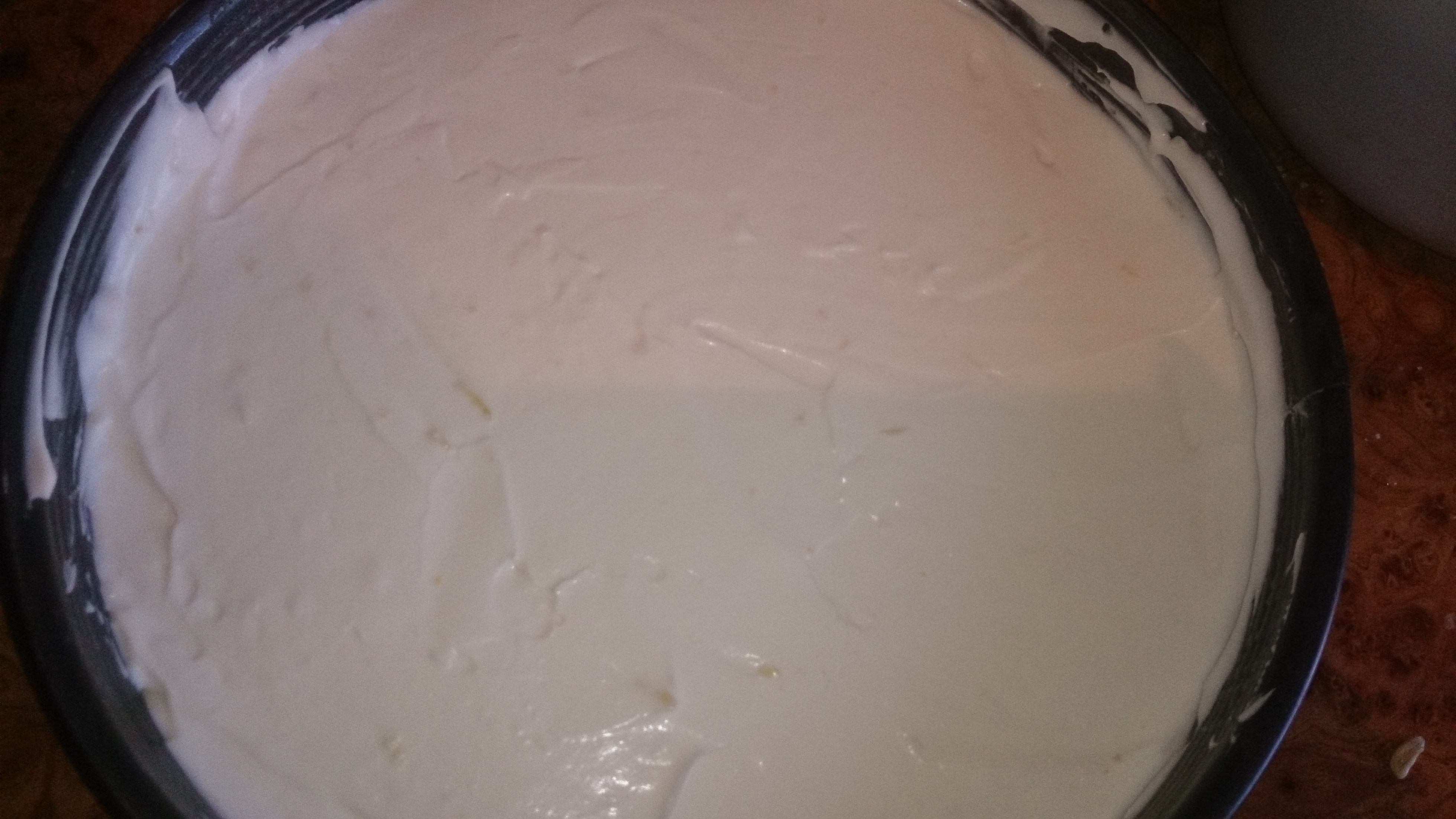 Cheesecake cu jeleu de zmeura