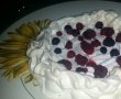 Pavlova cu fructe de padure-6