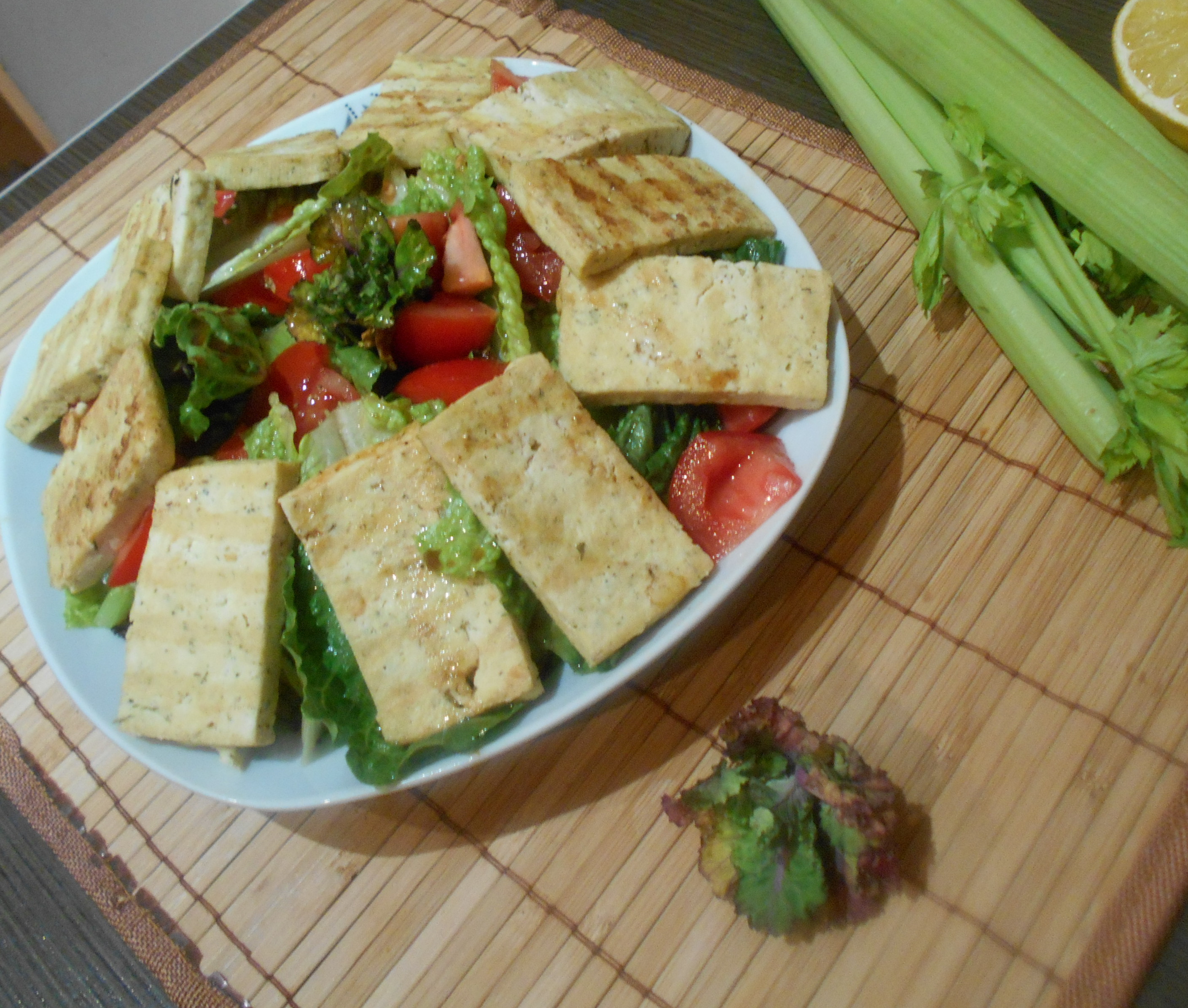 Salata cu tofu