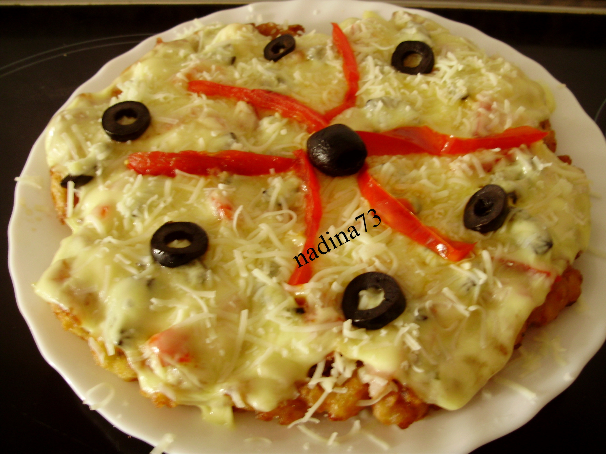 Pizza pe blat de cartofi