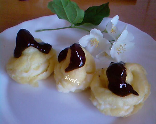 Choux à la crème de citron