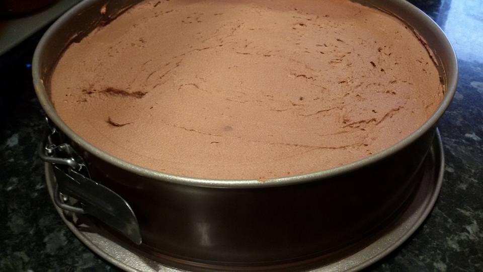 Cheesecake cu mousse de ciocolata (fara coacere)