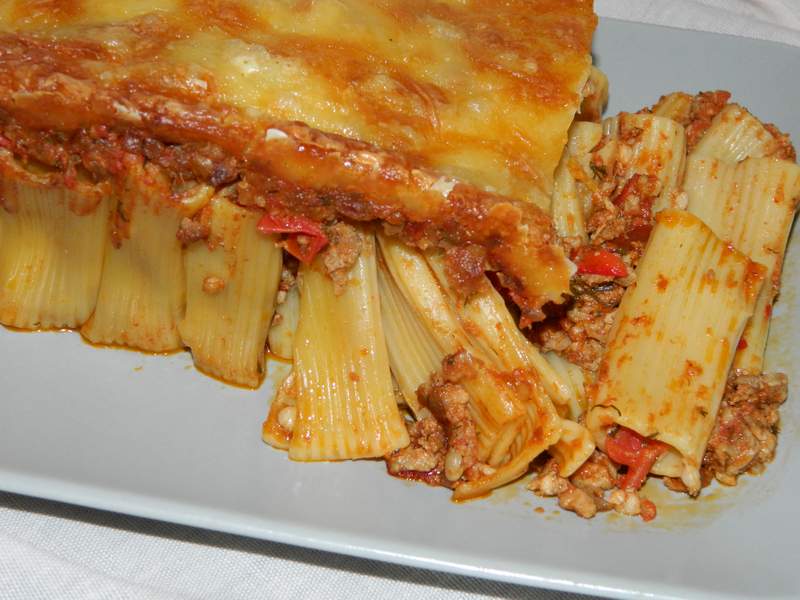 Rigatoni cu carne