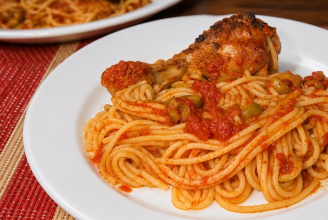 Spaghete cu pui la cuptor
