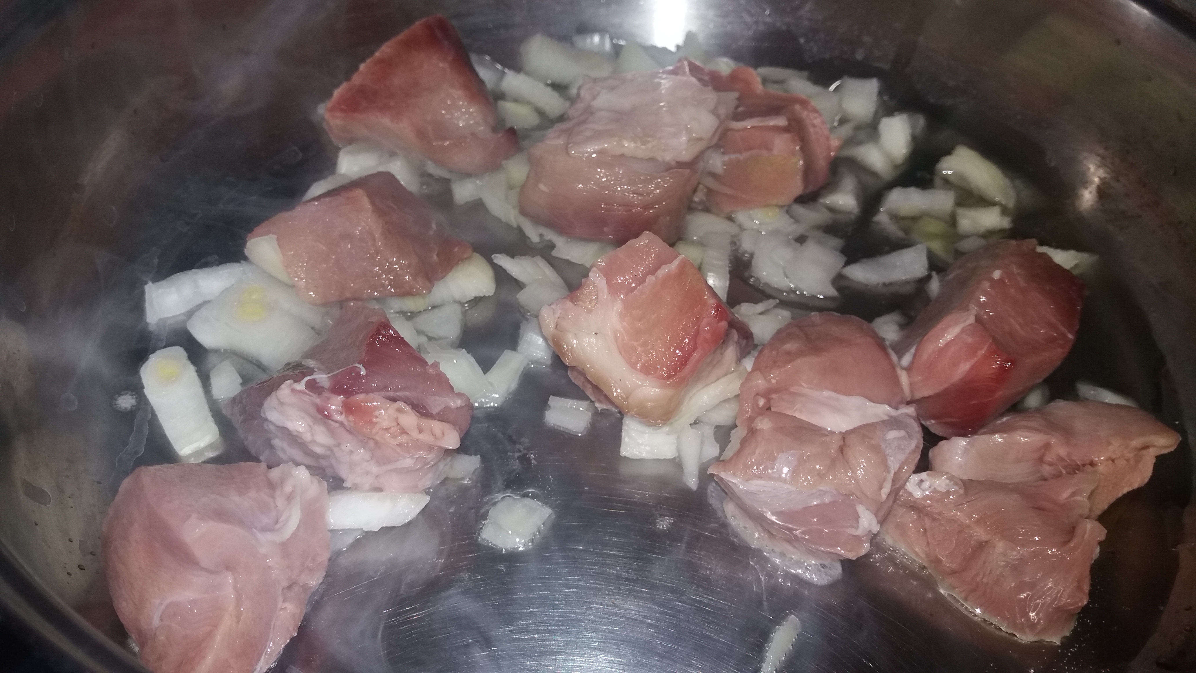 Orez cu ghimbir, carne de porc si marar