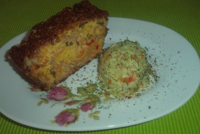 Rulada din carne tocata la cuptor cu pilaf de orez