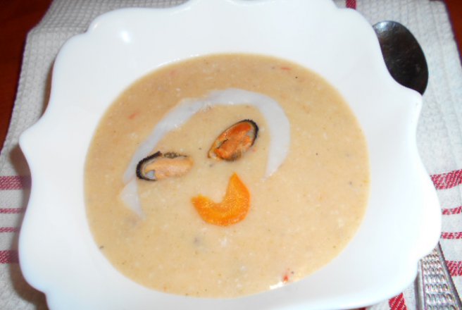 Supa crema cu fructe de mare