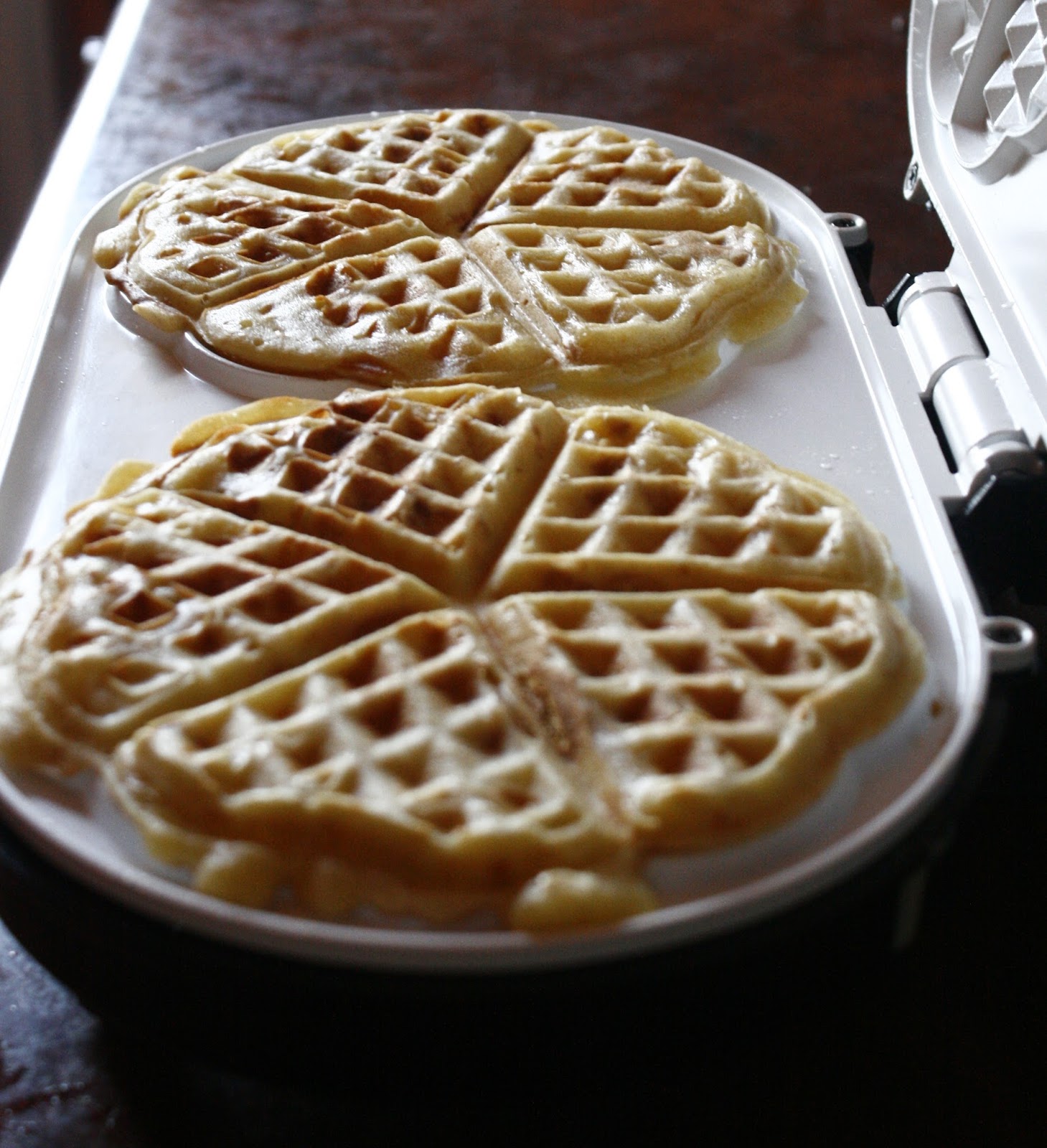 Waffle cu lapte de cocos si biscuiti