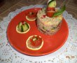 Salata cu quinoa, ton si migdale-9