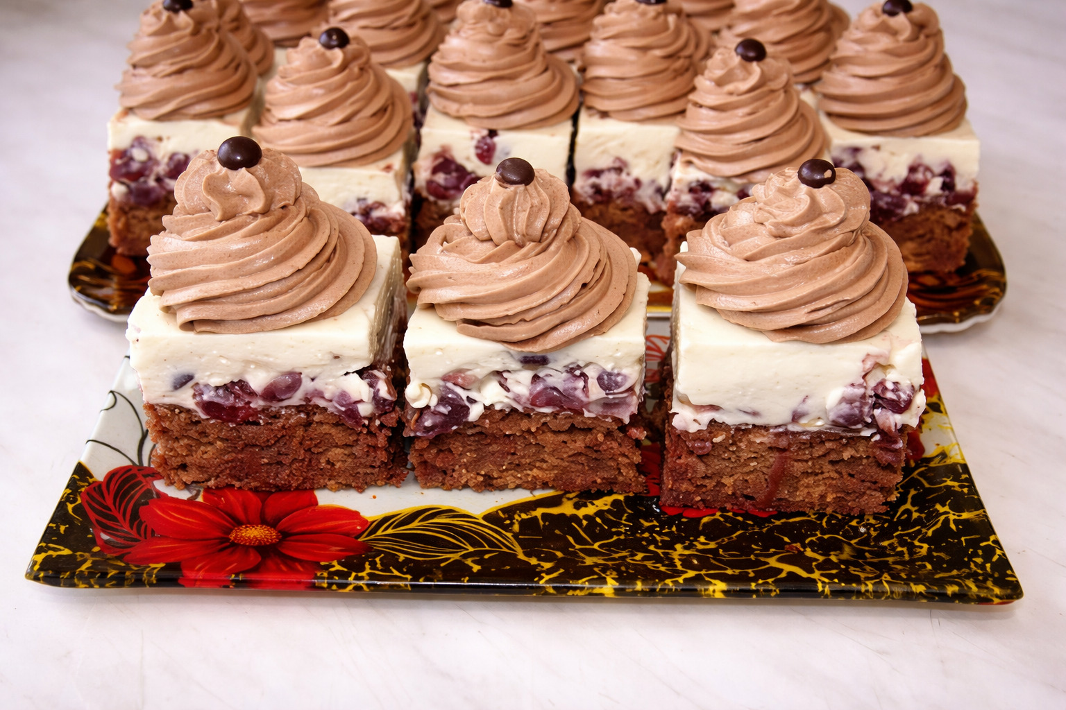 Prajitura de 4 Mai.....vreau