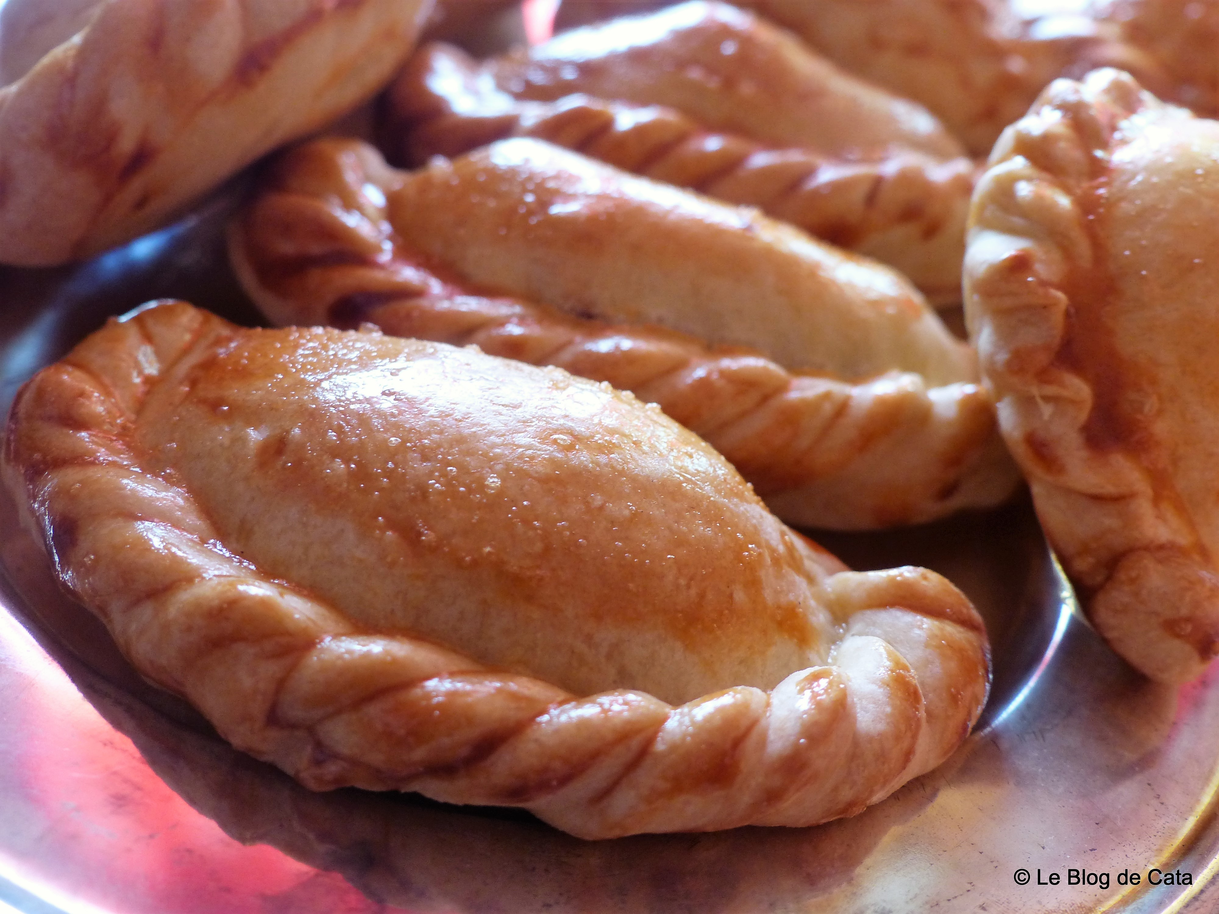 Aperitive empanadas / Pateuri cu ton