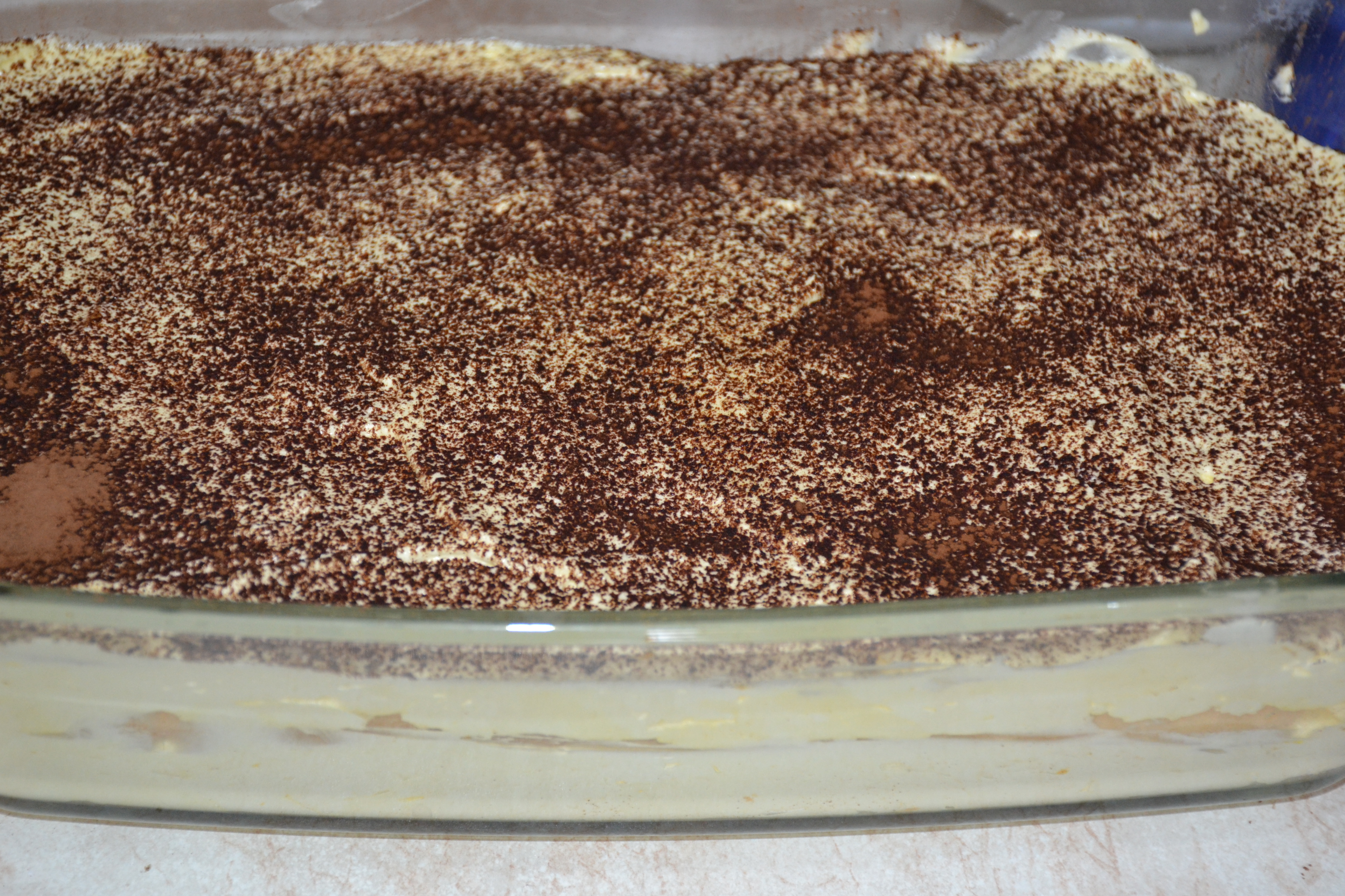 Desert tiramisu reteta cu piersici, cardamon si scortisoara