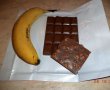 Desert clatite cu banane si ciocolata cu arahide si fructe de padure-1