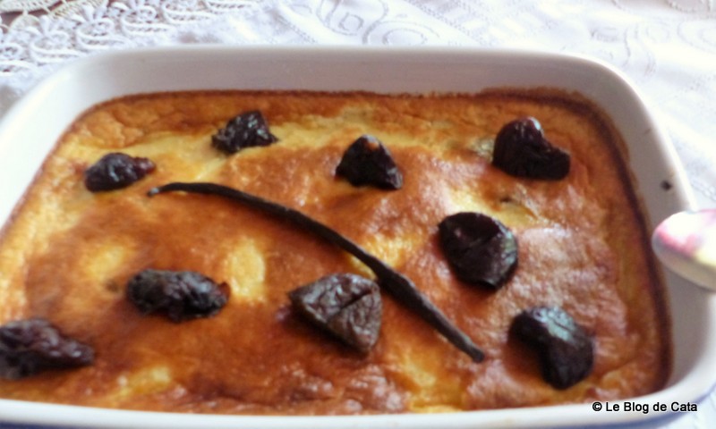 Desert flan/budinca cu prune uscate -  Far Breton