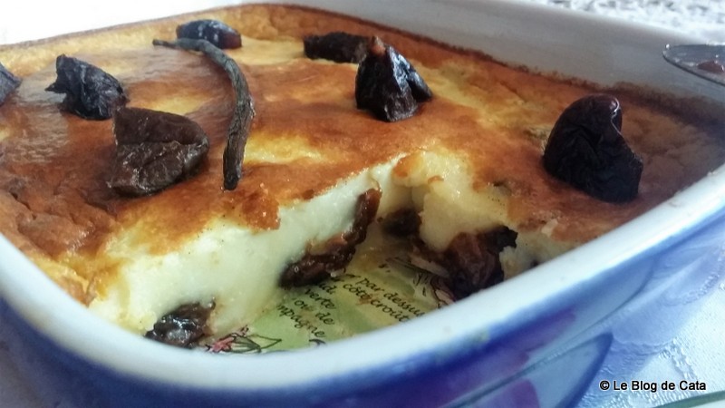 Desert flan/budinca cu prune uscate -  Far Breton