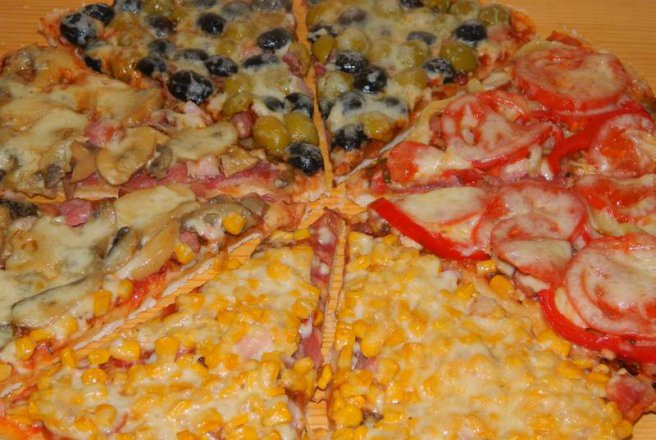 Pizza patru in una