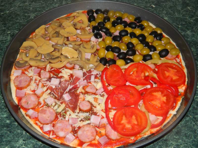 Pizza patru in una