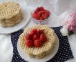 Desert waffle cu capsuni-6