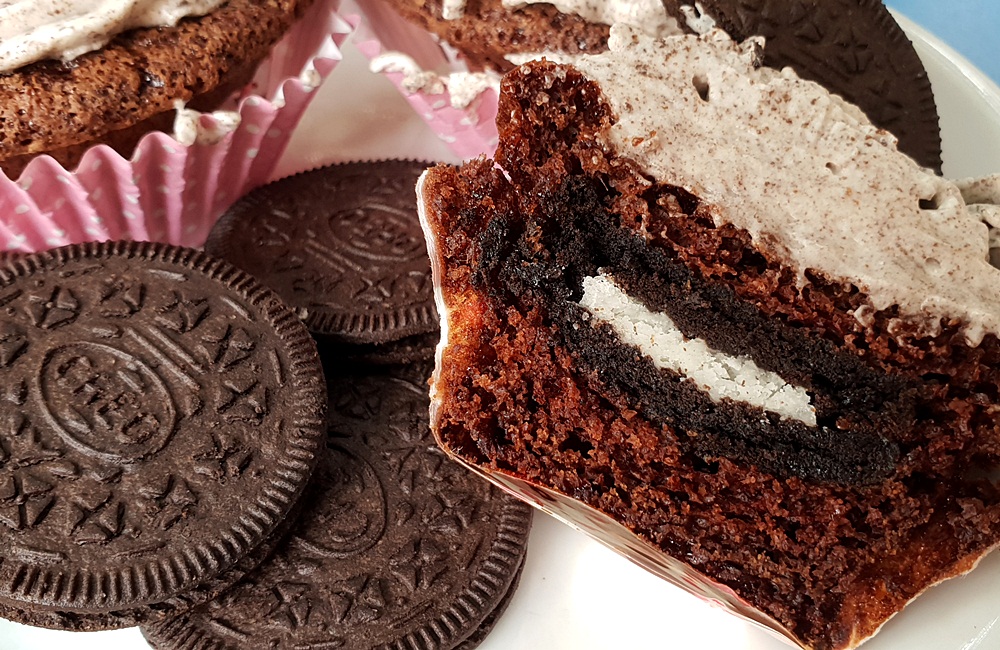 Desert Oreo cupcakes