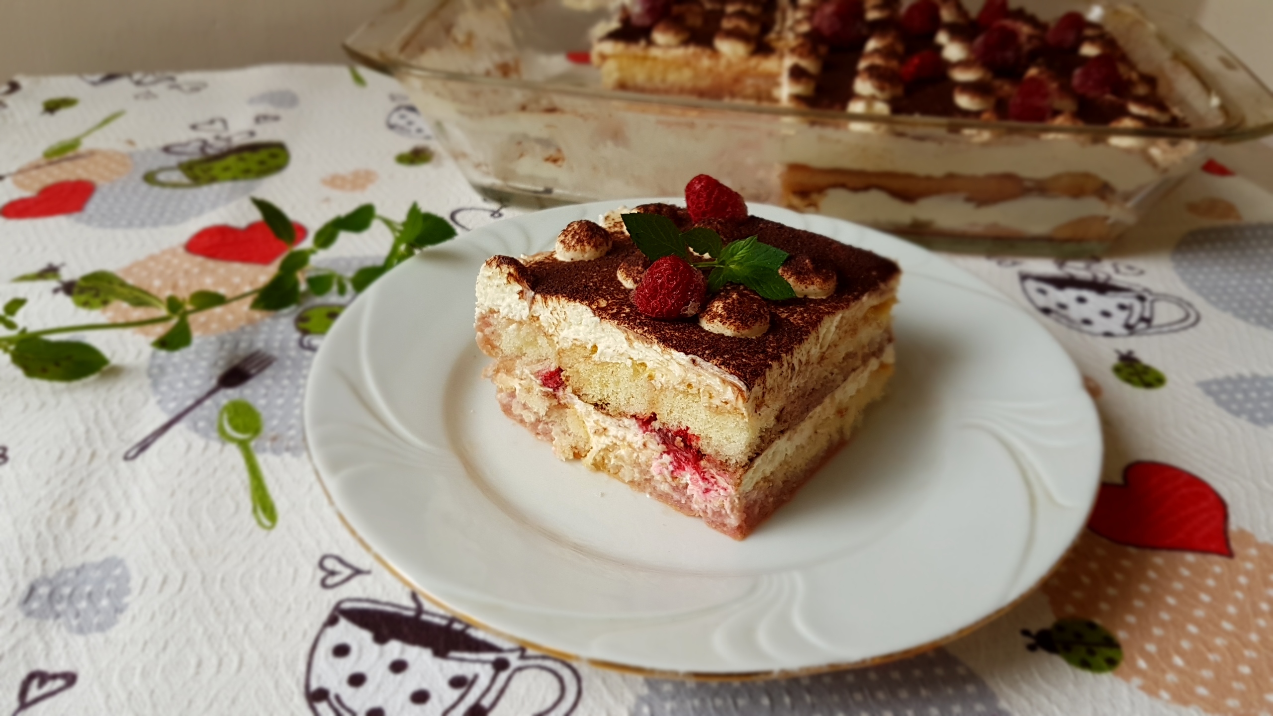 Desert Tiramisu cu zmeura