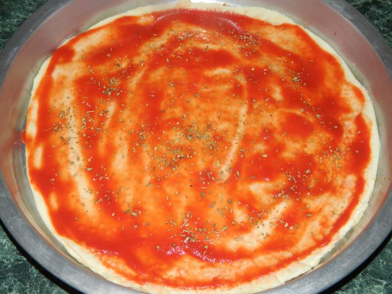 Pizza cu mozzarella