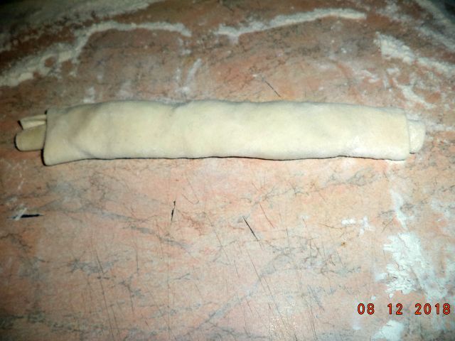 Desert rulouri cu mere