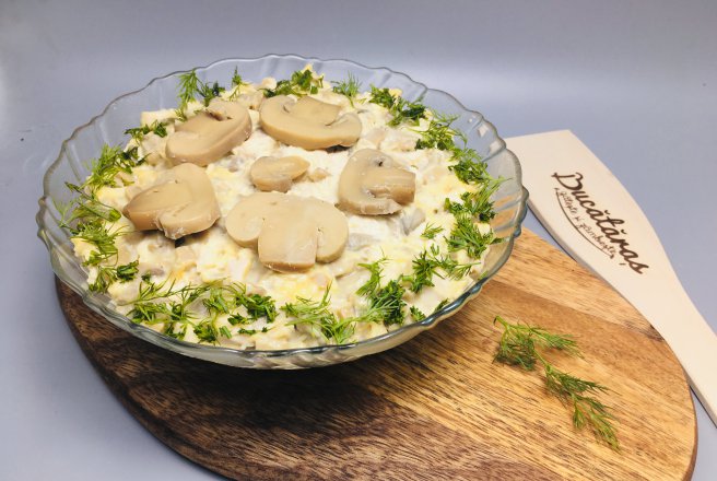 Salata de ciuperci champignons