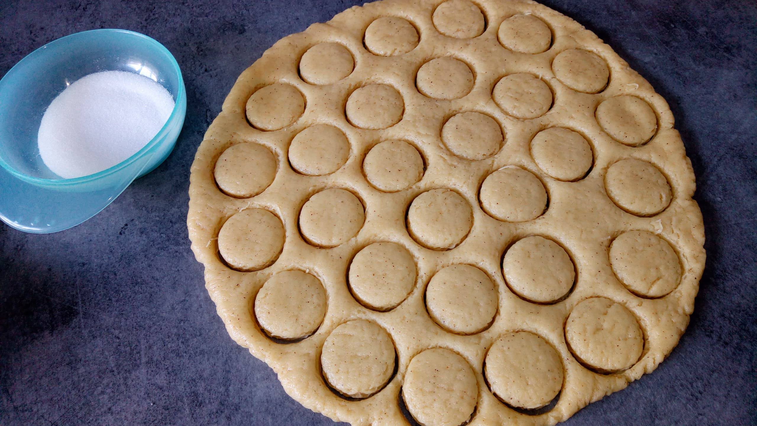 Desert biscuiti de post cu anason si vin alb