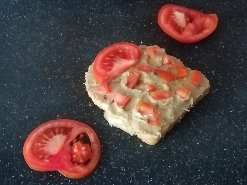 Salata de vinete cu avocado