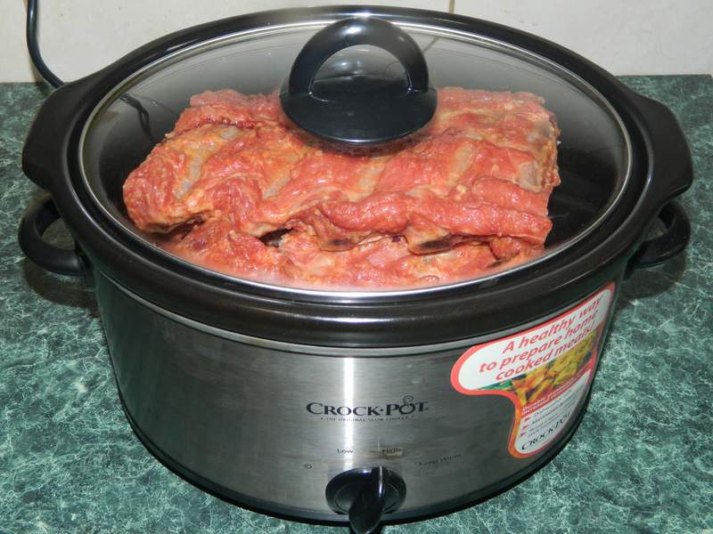 Coaste afumate la slow cooker Crock-Pot